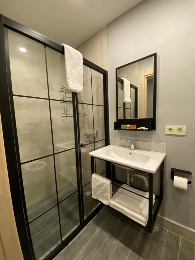 Li Hotel Pera อิสตันบูล ภายนอก รูปภาพ